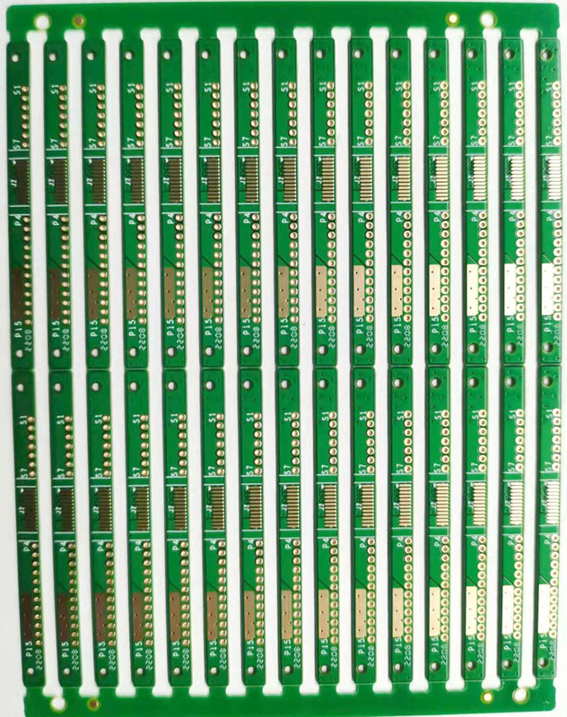 超薄四层PCB板